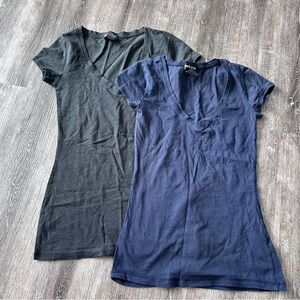 Size xs V-Neck Short Sleeve Tee
